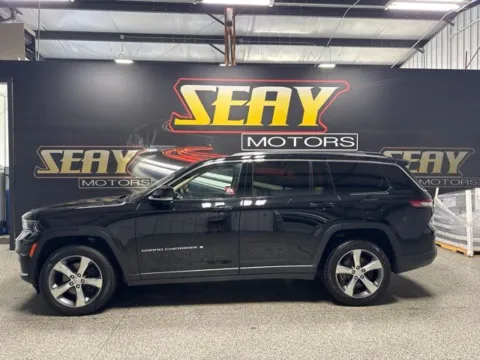Another view of 2021 Jeep Grand Cherokee L Limited for sale in Mayfield, KY at Seay Motors
