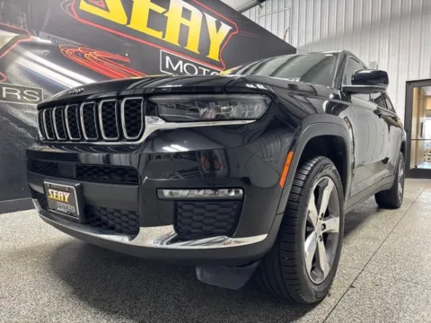 Photos of 2021 Jeep Grand Cherokee L Limited for sale in Mayfield, KY at Seay Motors