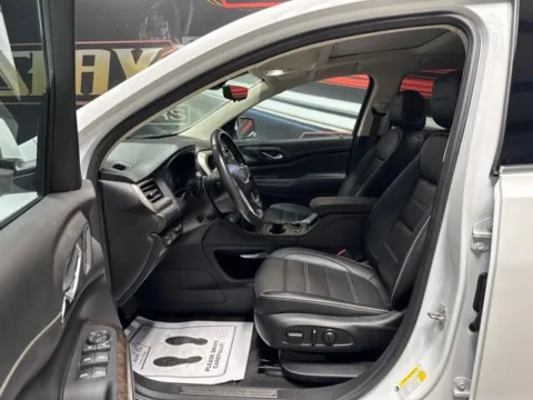 More photos of 2021 GMC Acadia Denali at Seay Motors, KY