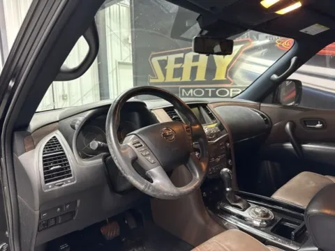 More photos of 2018 Nissan Armada Platinum at Seay Motors, KY