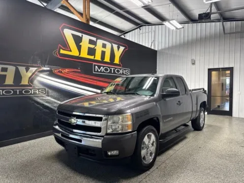 Gray 2010 Chevrolet Silverado 1500 LT for sale in Mayfield, KY