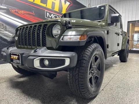 Photos of 2021 Jeep Gladiator Sport for sale in Mayfield, KY at Seay Motors