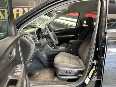 More photos of 2020 Chevrolet Equinox LT at Seay Motors, KY