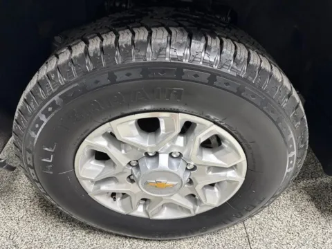 More photos of 2024 Chevrolet Silverado 2500 HD LT at Seay Motors, KY