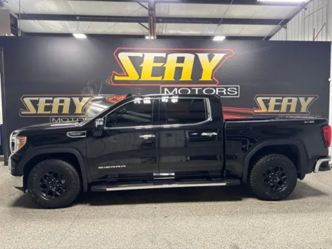 Photos of 2020 GMC Sierra 1500 SLT for sale in Mayfield, KY at Seay Motors