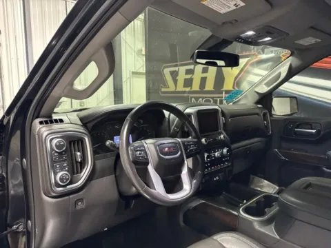 More photos of 2020 GMC Sierra 1500 SLT at Seay Motors, KY