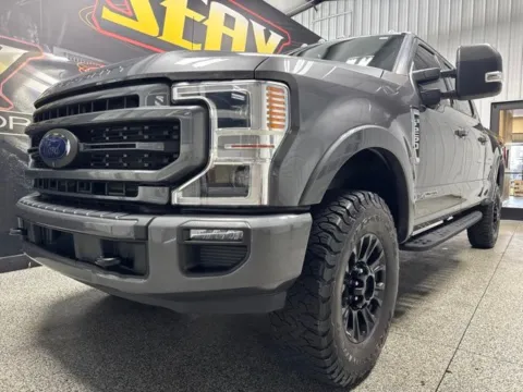 Photos of 2022 Ford F-250SD Lariat for sale in Mayfield, KY at Seay Motors