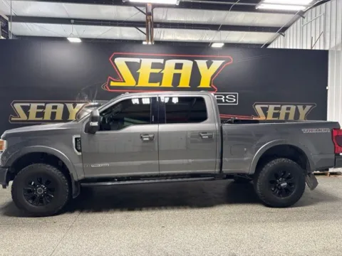 Photos of 2022 Ford F-250SD Lariat for sale in Mayfield, KY at Seay Motors