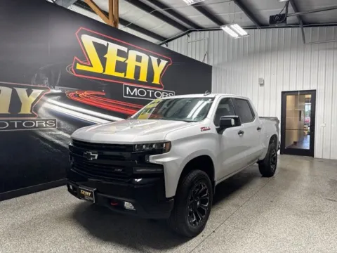 Silver 2020 Chevrolet Silverado 1500 LT Trail Boss for sale in Mayfield, KY