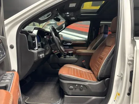 More photos of 2023 GMC Sierra 1500 Denali Ultimate at Seay Motors, KY