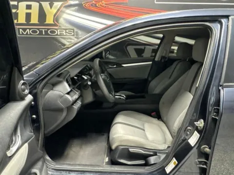 More photos of 2018 Honda Civic EX at Seay Motors, KY