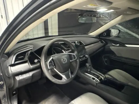 More photos of 2018 Honda Civic EX at Seay Motors, KY