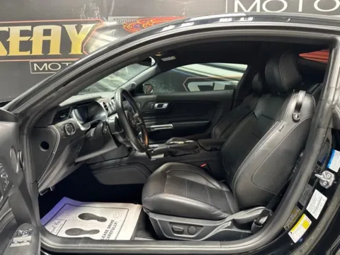 More photos of 2022 Ford Mustang GT Premium at Seay Motors, KY