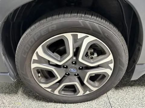 Another view of 2024 Subaru Ascent Limited for sale in Mayfield, KY at Seay Motors