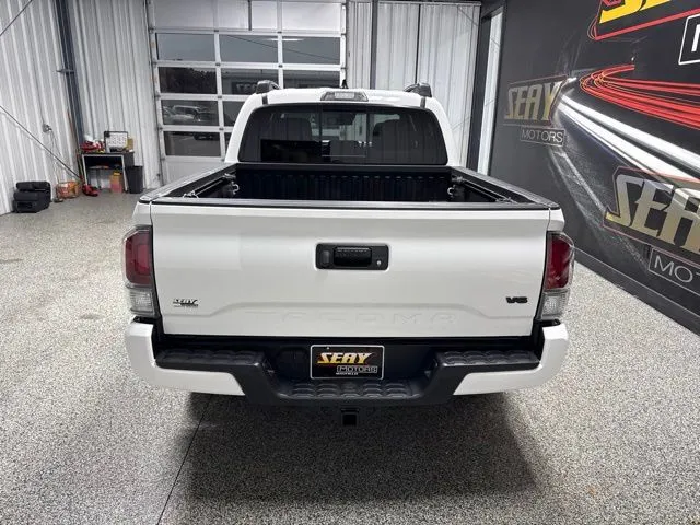 2023 Toyota Tacoma TRD Sport - Photo 17