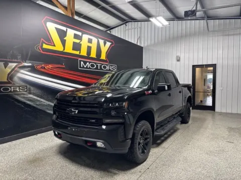 Black 2020 Chevrolet Silverado 1500 LT Trail Boss for sale in Mayfield, KY
