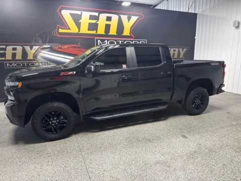 Another view of 2020 Chevrolet Silverado 1500 LT Trail Boss for sale in Mayfield, KY at Seay Motors