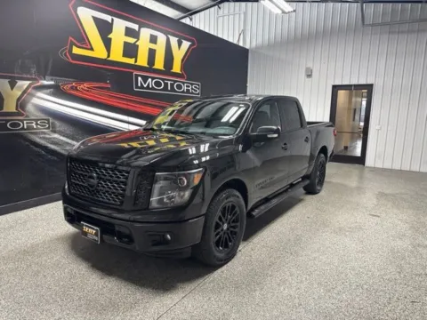 Black 2019 Nissan Titan SV for sale in Mayfield, KY