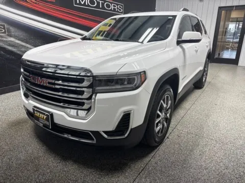 Photos of 2023 GMC Acadia SLE for sale in Mayfield, KY at Seay Motors