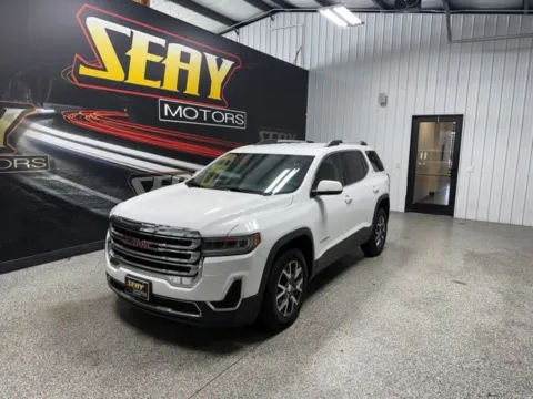 White 2023 GMC Acadia SLE for sale in Mayfield, KY