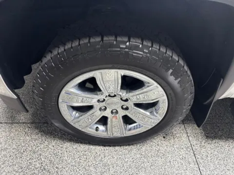 More photos of 2018 GMC Sierra 1500 SLT at Seay Motors, KY