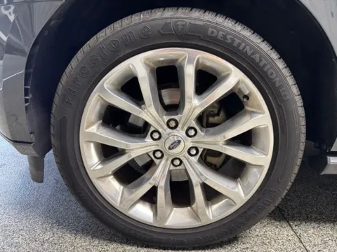 Another view of 2018 Ford Expedition Platinum for sale in Mayfield, KY at Seay Motors