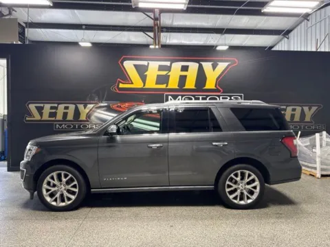 Photos of 2018 Ford Expedition Platinum for sale in Mayfield, KY at Seay Motors