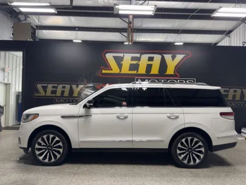 Another view of 2023 Lincoln Navigator Reserve for sale in Mayfield, KY at Seay Motors