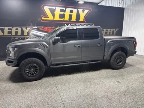 Photos of 2019 Ford F-150 Raptor for sale in Mayfield, KY at Seay Motors