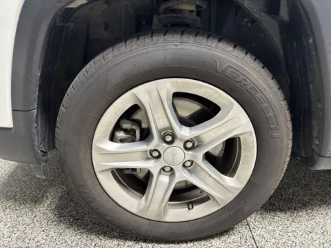 Another view of 2024 Jeep Compass Latitude for sale in Mayfield, KY at Seay Motors