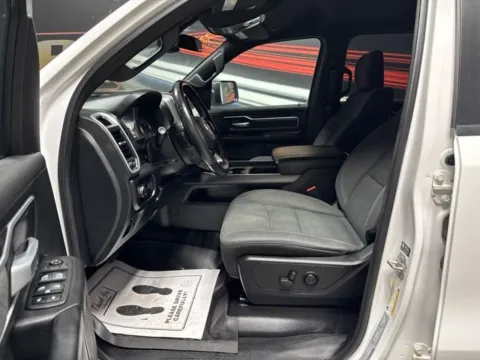 More photos of 2022 Ram 1500 Big Horn/Lone Star at Seay Motors, KY