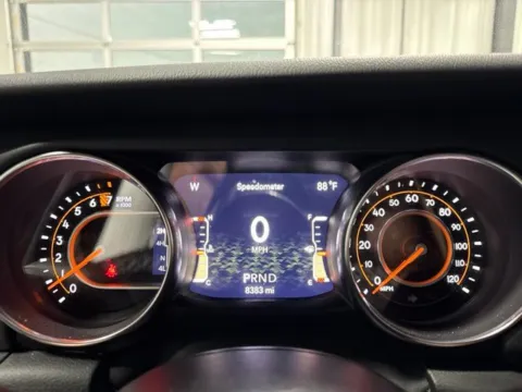 More photos of 2022 Jeep Wrangler Unlimited Sahara at Seay Motors, KY