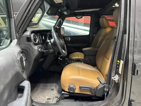 More photos of 2022 Jeep Wrangler Unlimited Sahara at Seay Motors, KY