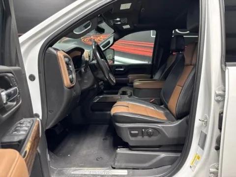 More photos of 2022 Chevrolet Silverado 2500HD High Country at Seay Motors, KY
