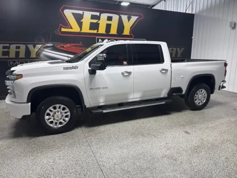 Another view of 2022 Chevrolet Silverado 2500 HD High Country for sale in Mayfield, KY at Seay Motors