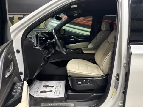 More photos of 2021 Cadillac Escalade Sport at Seay Motors, KY