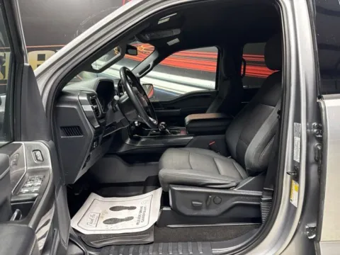 More photos of 2022 Ford F-150 XLT at Seay Motors, KY