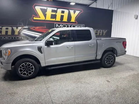 Photos of 2022 Ford F-150 XLT for sale in Mayfield, KY at Seay Motors