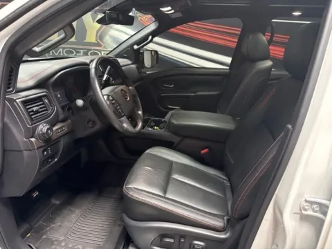 More photos of 2023 Nissan Titan PRO-4X at Seay Motors, KY