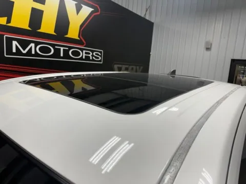 More photos of 2023 Nissan Titan PRO-4X at Seay Motors, KY