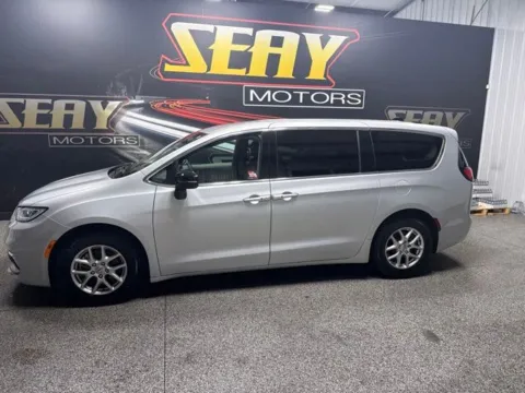 Another view of 2024 Chrysler Pacifica Touring L for sale in Mayfield, KY at Seay Motors
