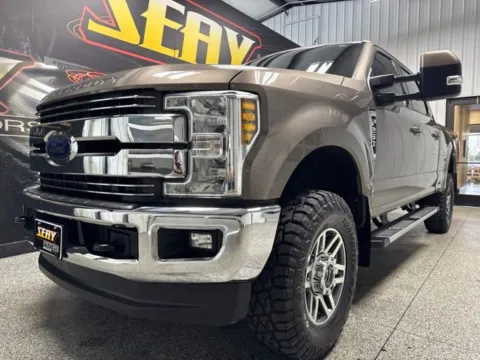 Photos of 2019 Ford F-250SD Lariat for sale in Mayfield, KY at Seay Motors