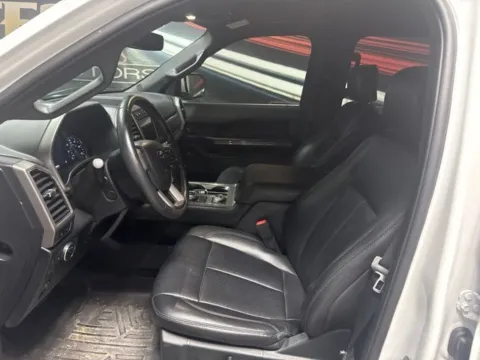 More photos of 2020 Ford Expedition Max XLT at Seay Motors, KY