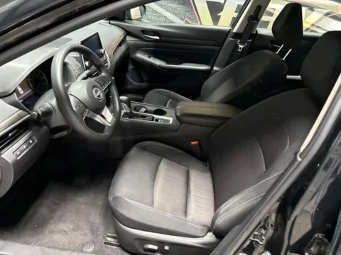 More photos of 2025 Nissan Altima 2.5 SV at Seay Motors, KY