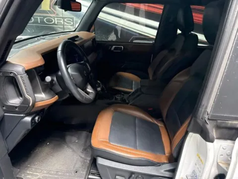 More photos of 2024 Ford Bronco Outer Banks at Seay Motors, KY