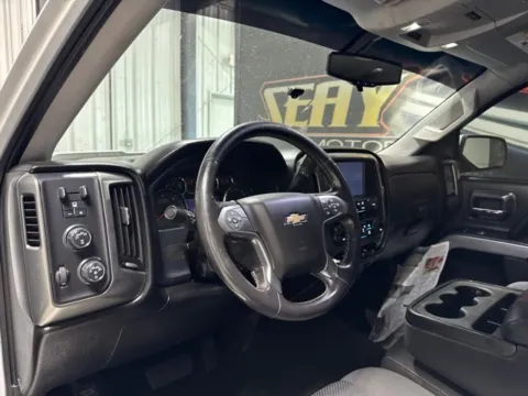 Photos of 2018 Chevrolet Silverado 1500 LT for sale in Mayfield, KY at Seay Motors