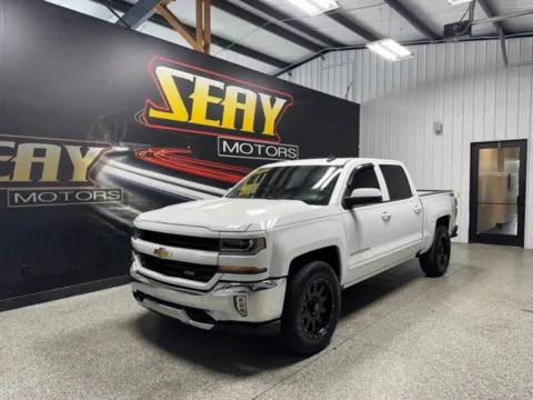 White 2018 Chevrolet Silverado 1500 LT for sale in Mayfield, KY