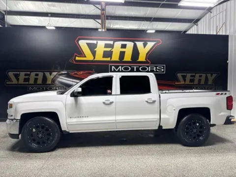 Another view of 2018 Chevrolet Silverado 1500 LT for sale in Mayfield, KY at Seay Motors