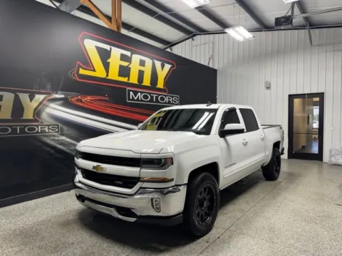 White 2018 Chevrolet Silverado 1500 LT for sale in Mayfield, KY