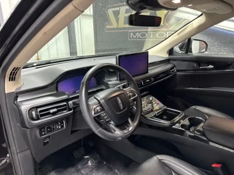 More photos of 2023 Lincoln Nautilus Standard at Seay Motors, KY